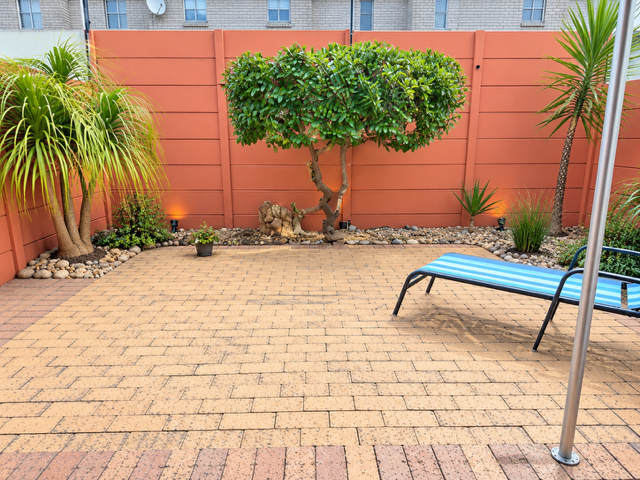 2 Bedroom Property for Sale in Table View Western Cape